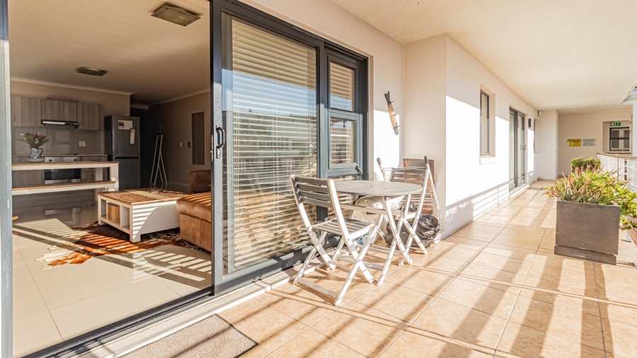 2 Bedroom Property for Sale in Big Bay Western Cape